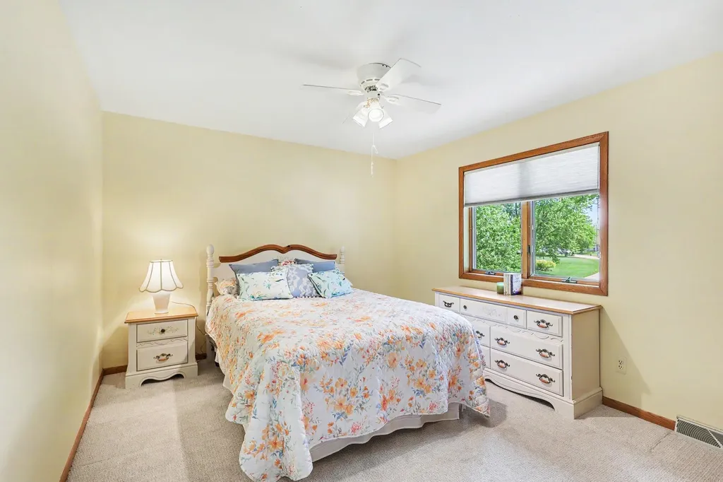7417 Old Lantern Drive SE Gaines Charter Township MI 49316