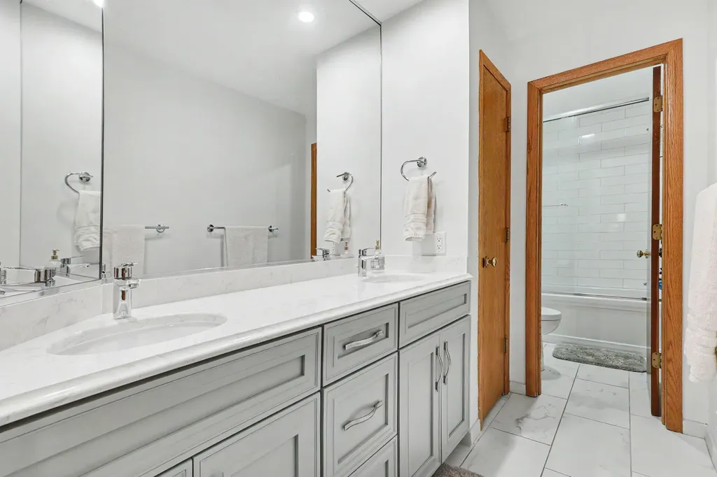 7417 Old Lantern Drive SE Gaines Charter Township MI 49316