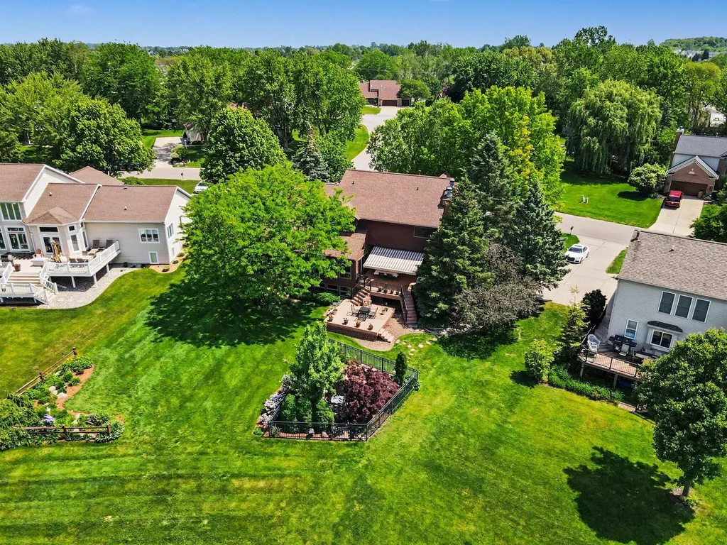 7417 Old Lantern Drive SE Gaines Charter Township MI 49316