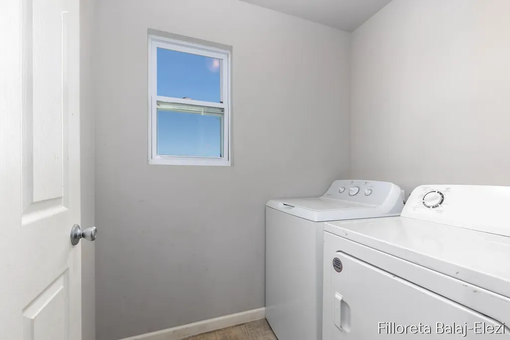 467 Oak View Drive Middleville Village MI 49333