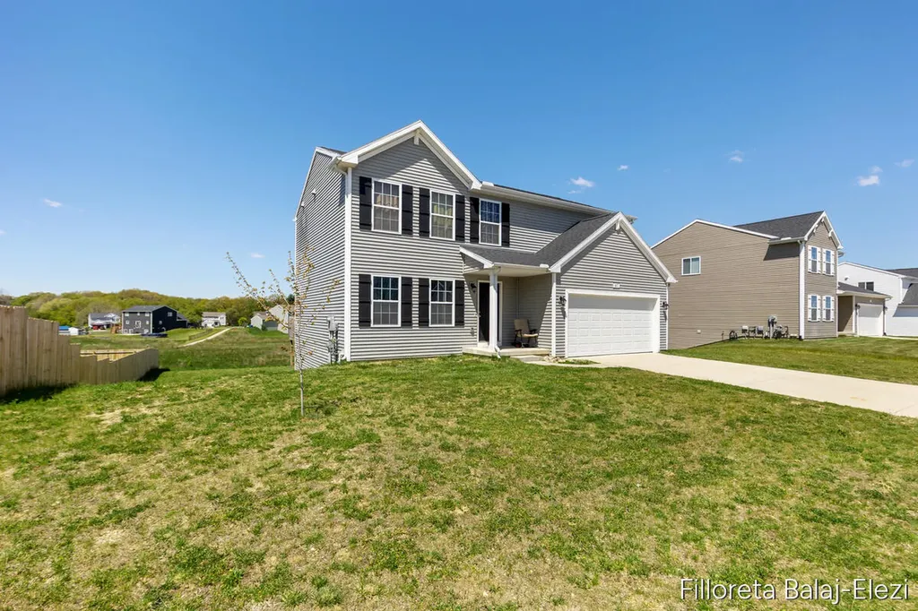 467 Oak View Drive Middleville Village MI 49333