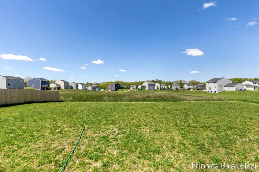 467 Oak View Drive Middleville Village MI 49333