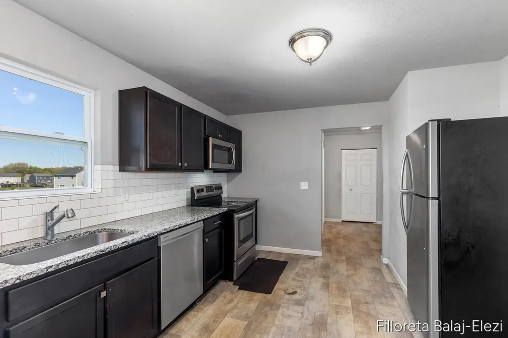 467 Oak View Drive Middleville Village MI 49333