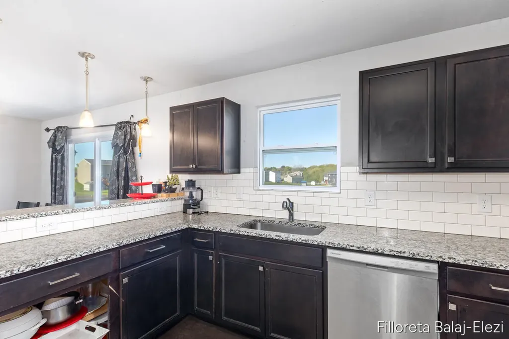 467 Oak View Drive Middleville Village MI 49333