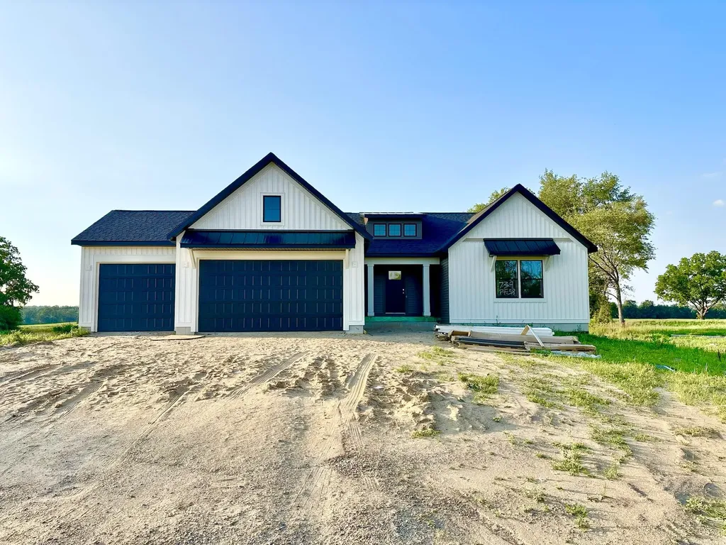 739 Goldenfield Drive Jamestown Charter Township MI 49315