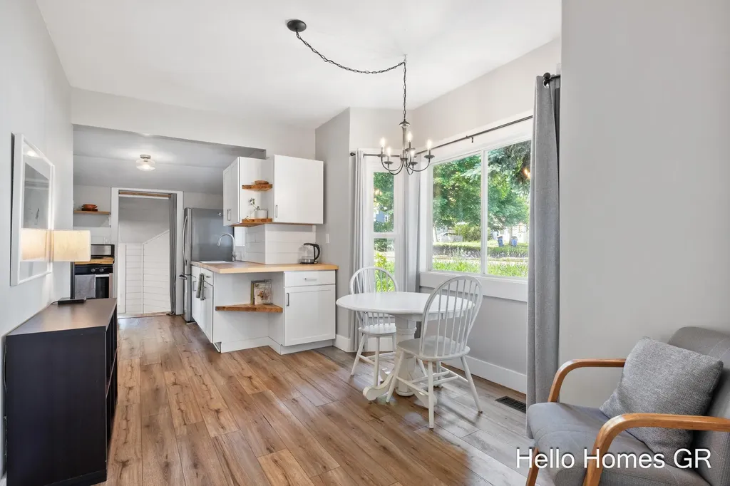242 Matilda Street NE Grand Rapids City MI 49503
