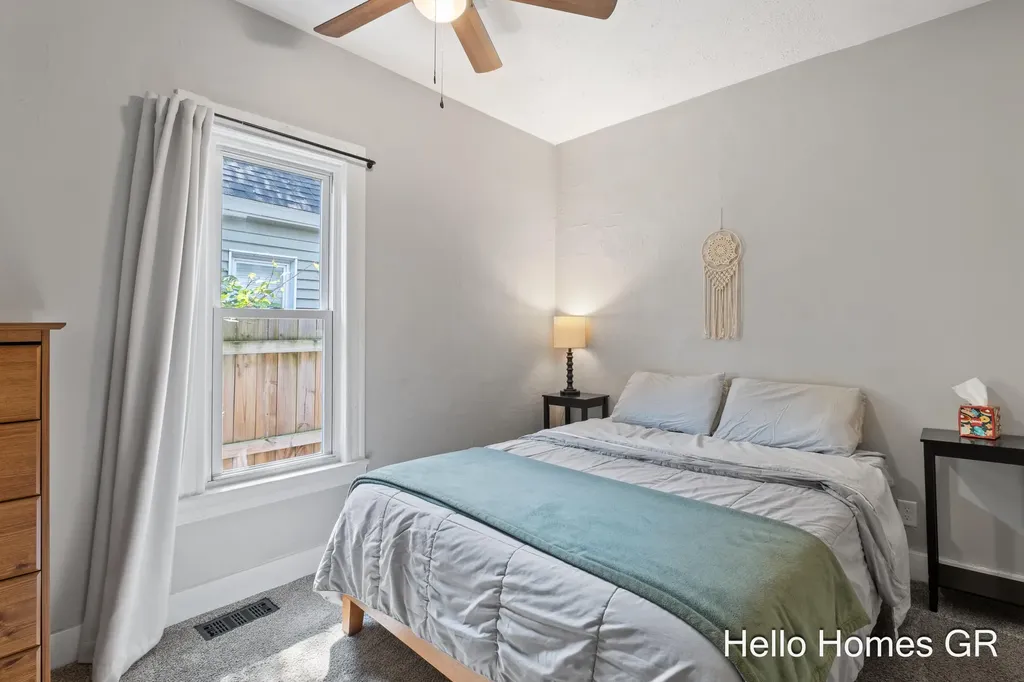242 Matilda Street NE Grand Rapids City MI 49503
