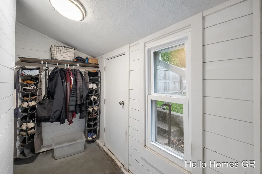 242 Matilda Street NE Grand Rapids City MI 49503
