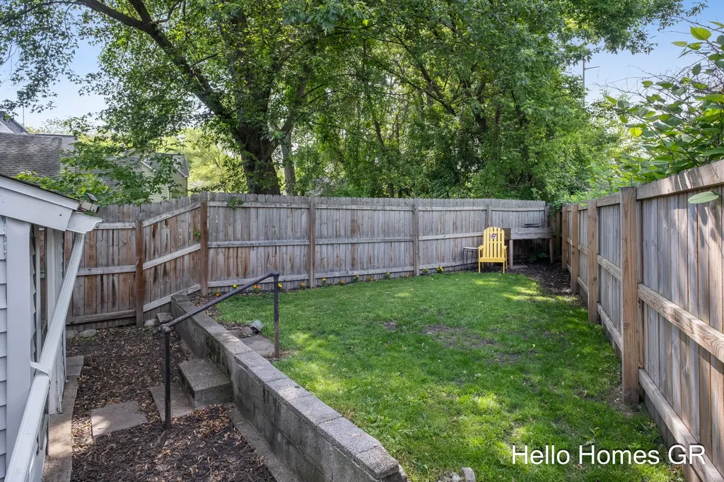 242 Matilda Street NE Grand Rapids City MI 49503
