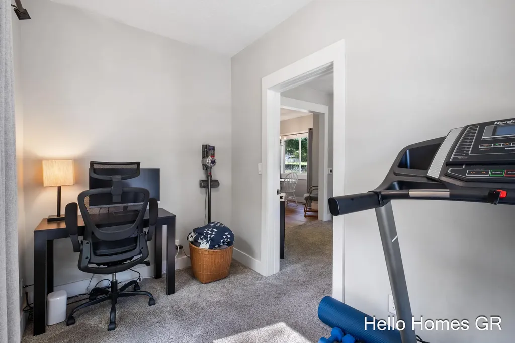 242 Matilda Street NE Grand Rapids City MI 49503
