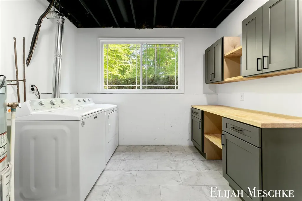 17610 Simmons Avenue NE Solon Township MI 49319