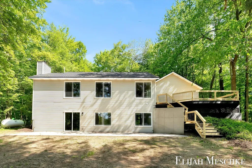 17610 Simmons Avenue NE Solon Township MI 49319