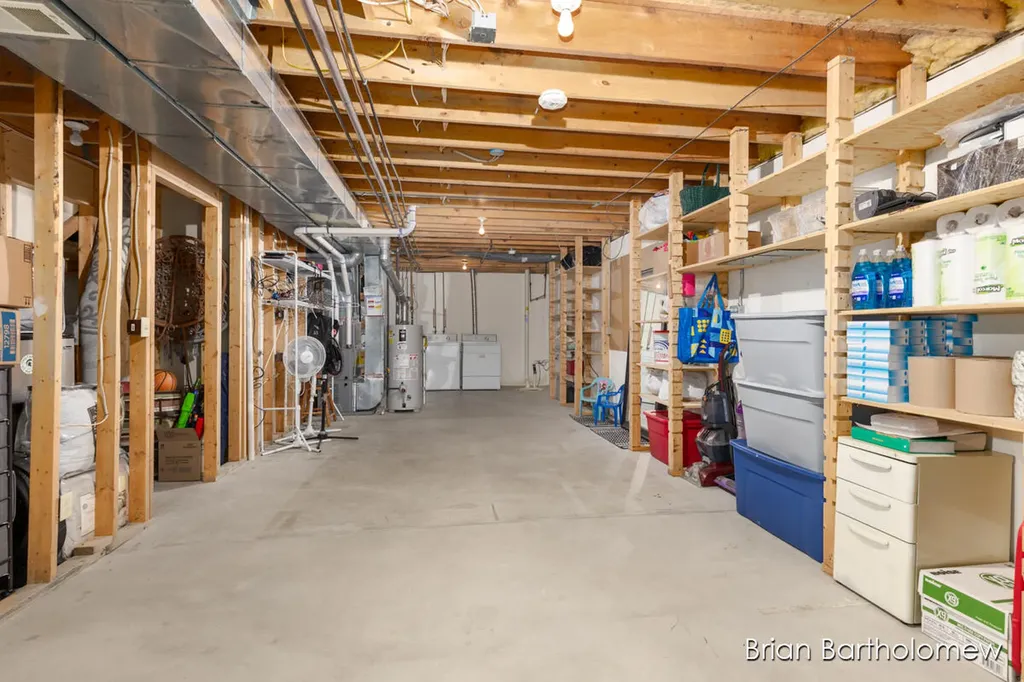 2657 Leffingwell Avenue NE Grand Rapids Charter Township MI 49525