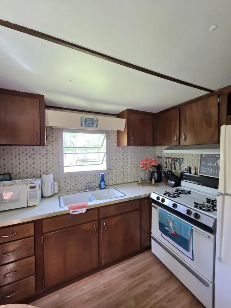 8386 Willow Drive Lyons Township MI 48851