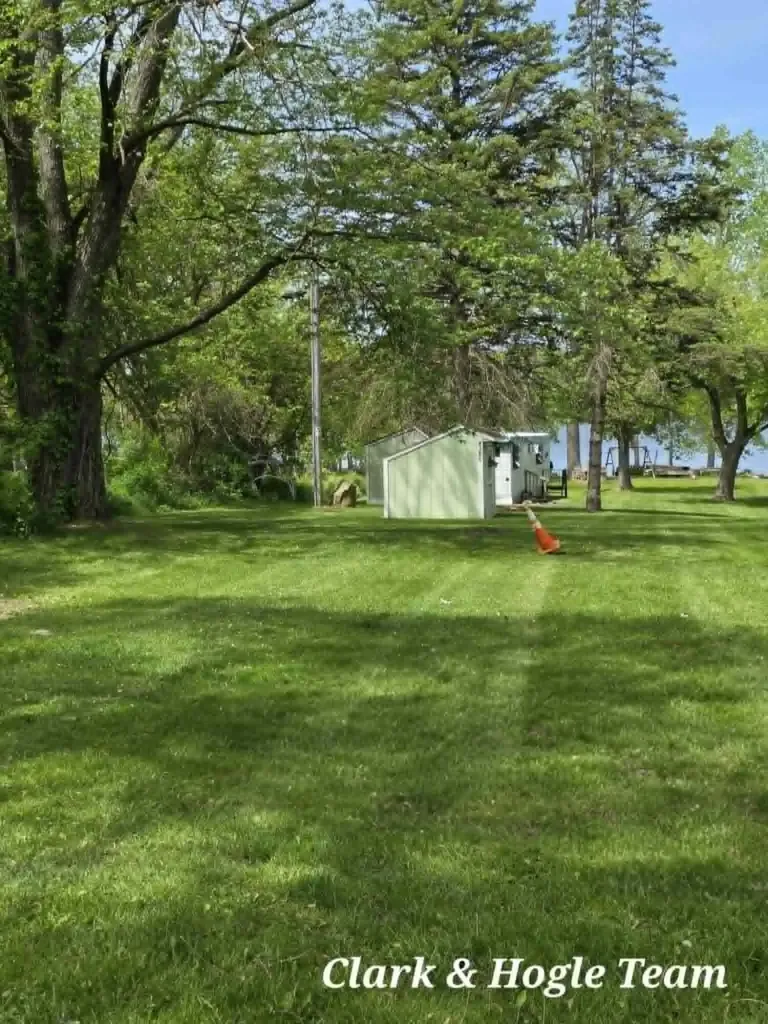 8386 Willow Drive Lyons Township MI 48851