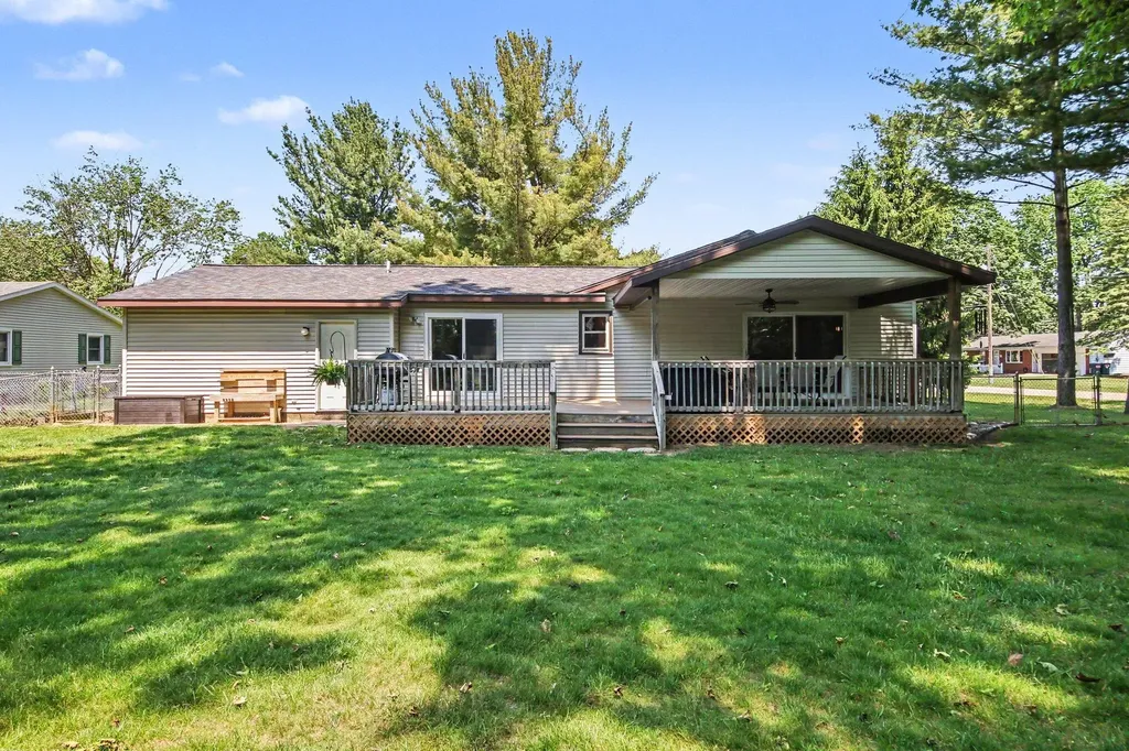 4102 Meadowfield Street Georgetown Charter Township MI 49426