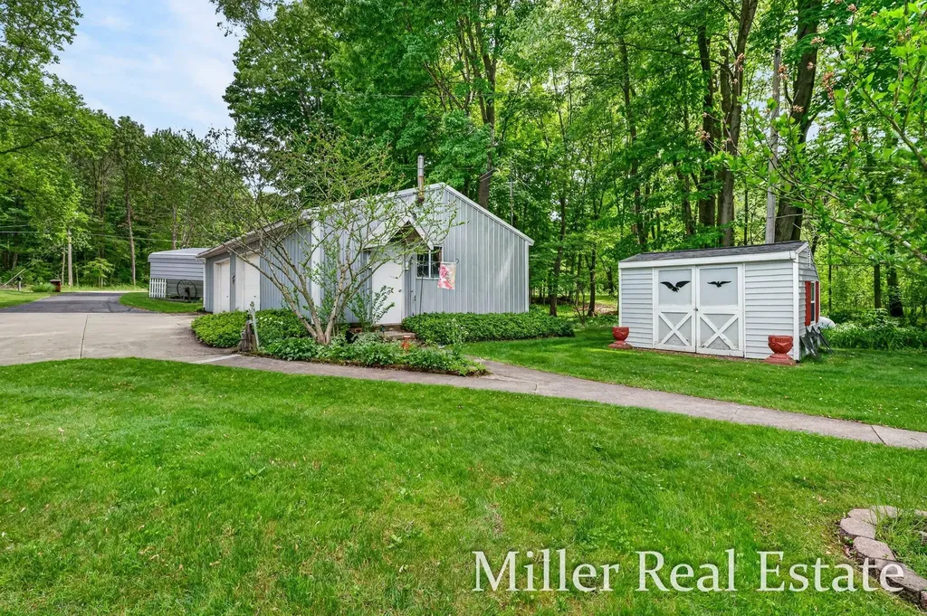 2801 Lower Lake Road Carlton Township MI 49058