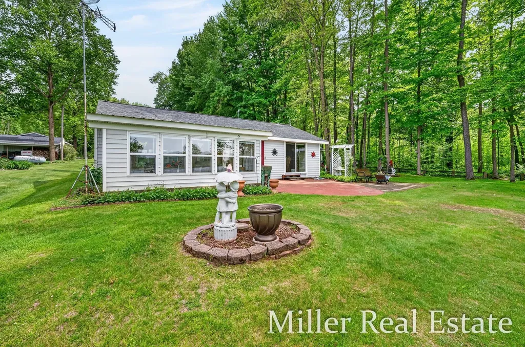 2801 Lower Lake Road Carlton Township MI 49058