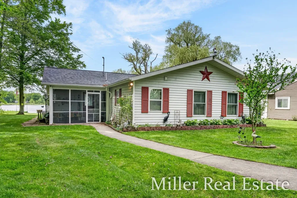2801 Lower Lake Road Carlton Township MI 49058
