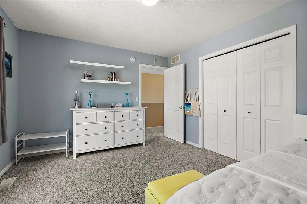 8950 Alanada Drive SE Caledonia Village MI 49316