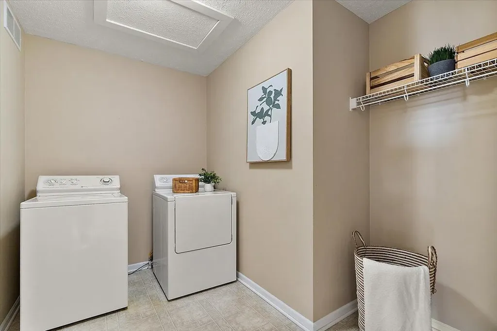 8950 Alanada Drive SE Caledonia Village MI 49316