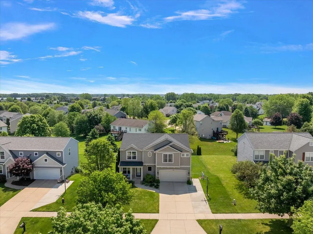 8950 Alanada Drive SE Caledonia Village MI 49316