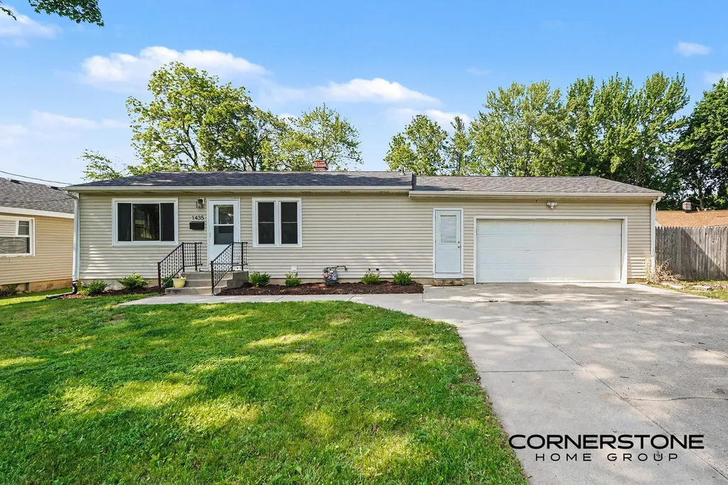 1435 Bradford Street NE Grand Rapids City MI 49503