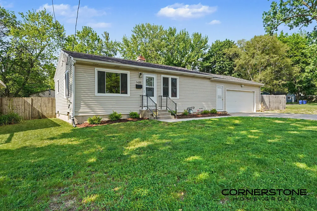 1435 Bradford Street NE Grand Rapids City MI 49503