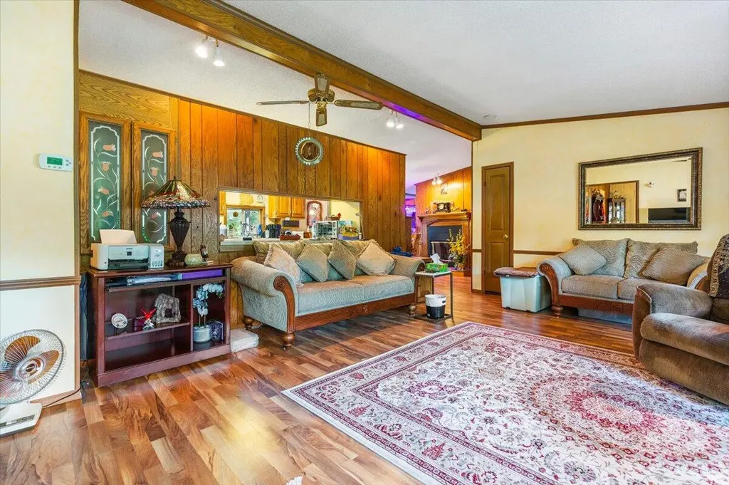 5614 E 68th Street Croton Township MI 49337