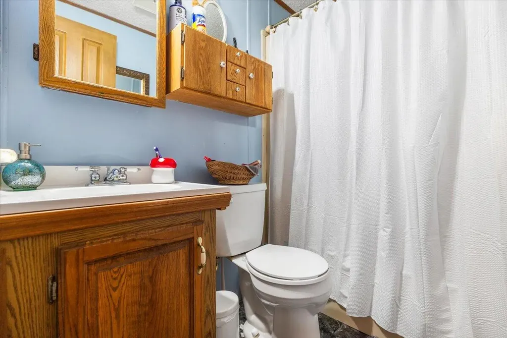 5614 E 68th Street Croton Township MI 49337
