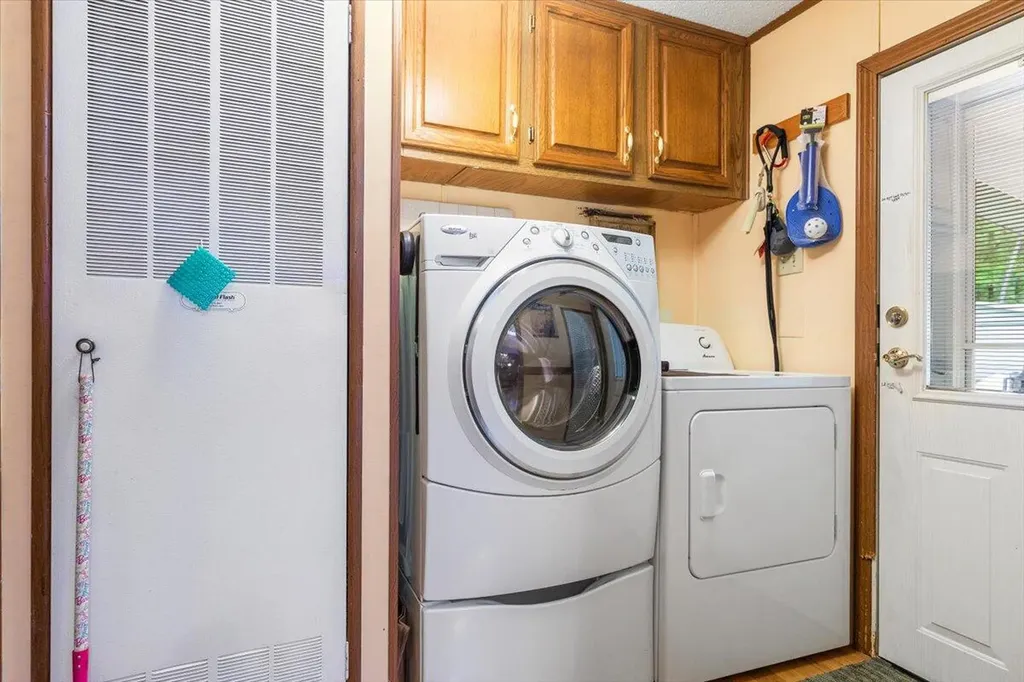 5614 E 68th Street Croton Township MI 49337