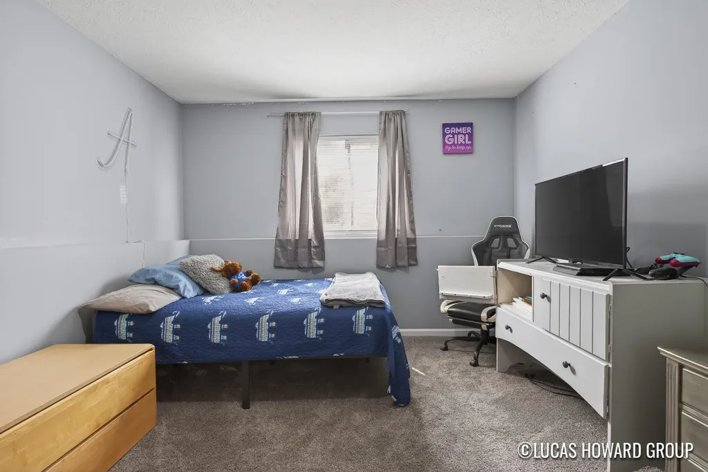 341 Pioneer Trail NE Cedar Springs City MI 49319