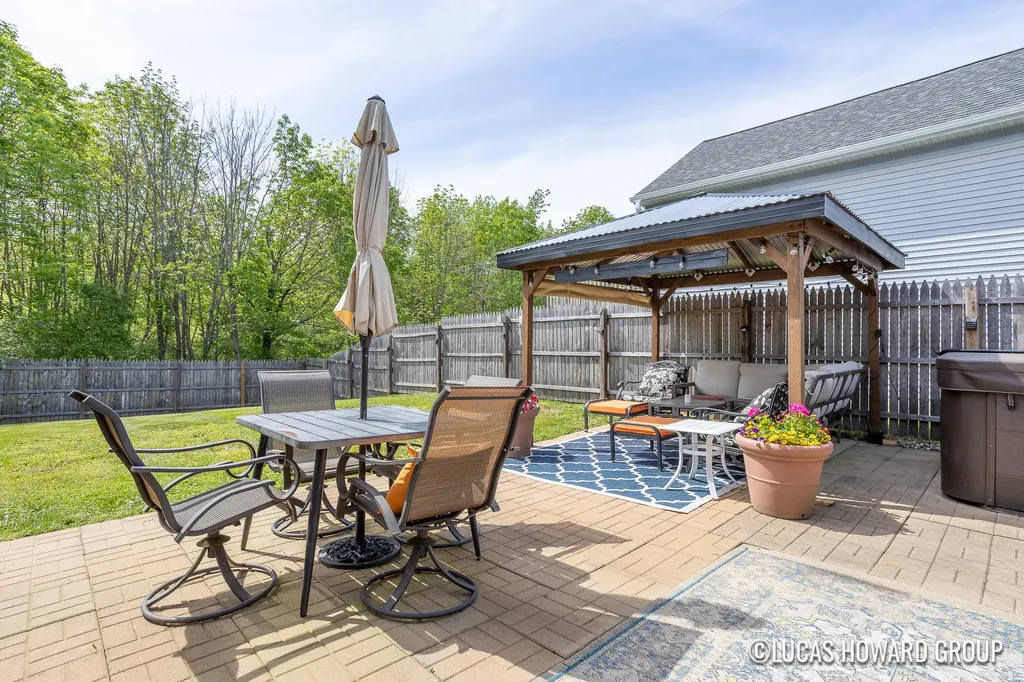 341 Pioneer Trail NE Cedar Springs City MI 49319