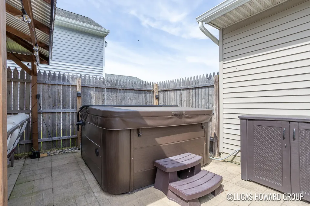 341 Pioneer Trail NE Cedar Springs City MI 49319