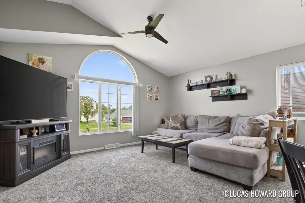 341 Pioneer Trail NE Cedar Springs City MI 49319