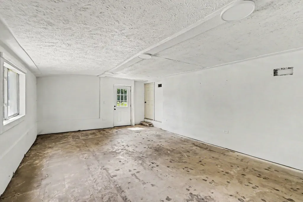 2795 S Bradley Road Carmel Township MI 48813