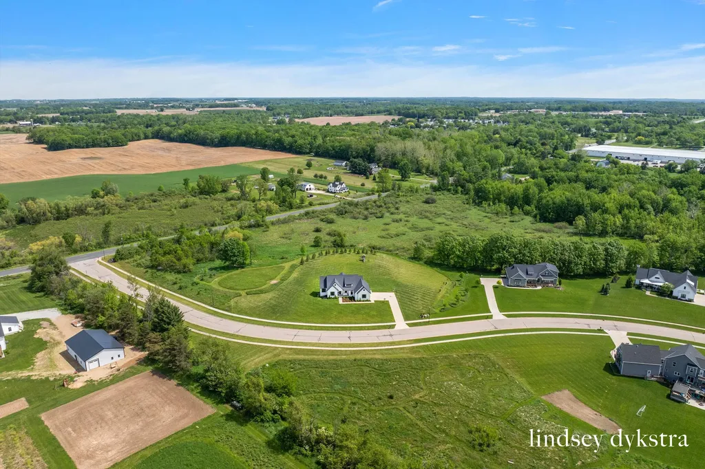 3526 Winding Stream Drive NW Walker City MI 49534