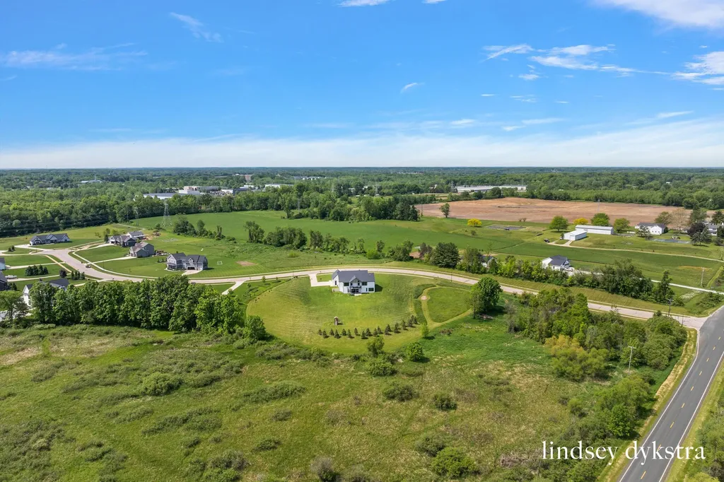 3526 Winding Stream Drive NW Walker City MI 49534