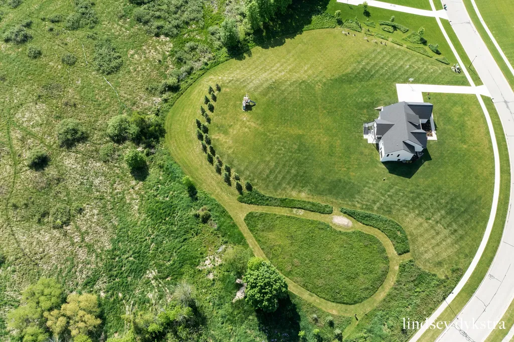 3526 Winding Stream Drive NW Walker City MI 49534