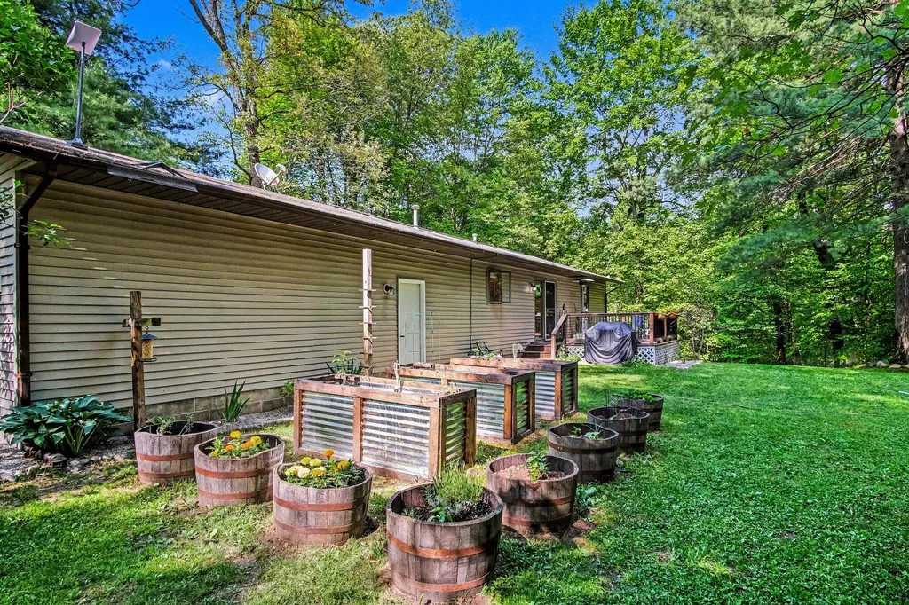5858 Chaz Drive Pierson Township MI 49329