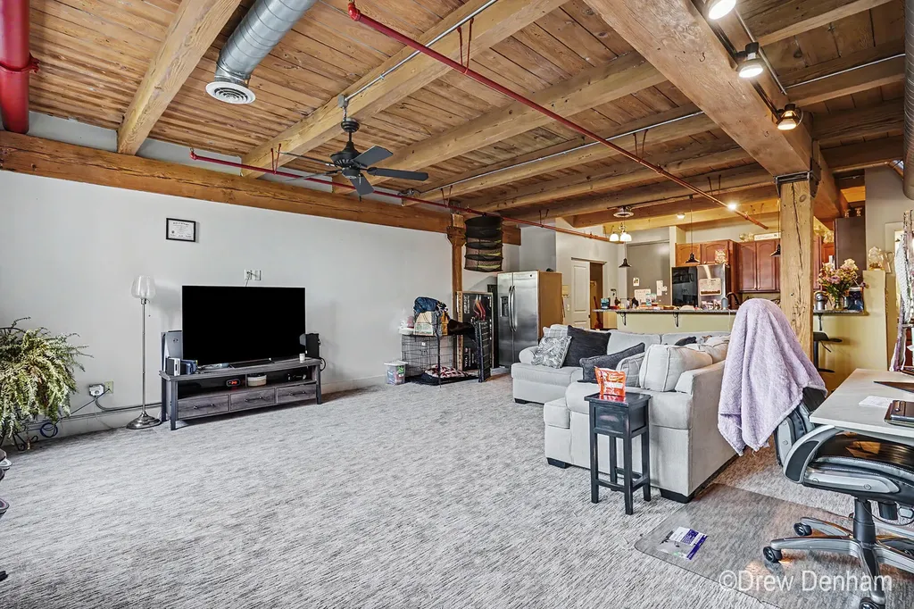 533 Columbia Avenue Holland City MI 49423