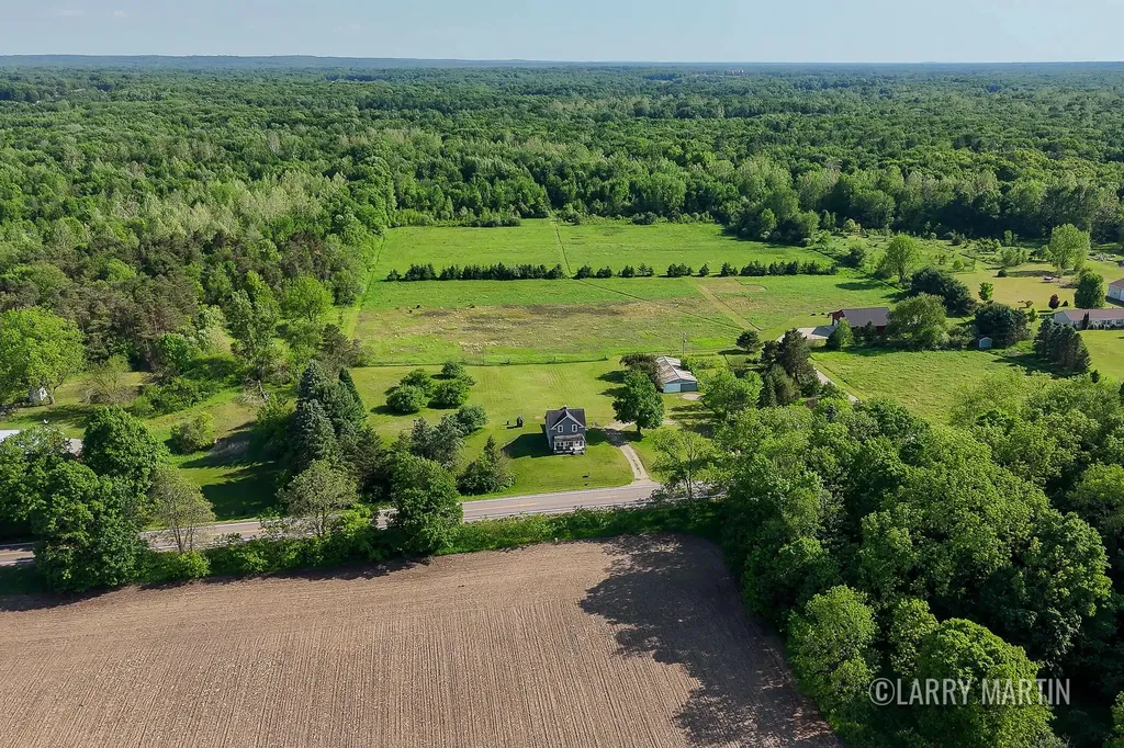 1886 101st Avenue Otsego Township MI 49078