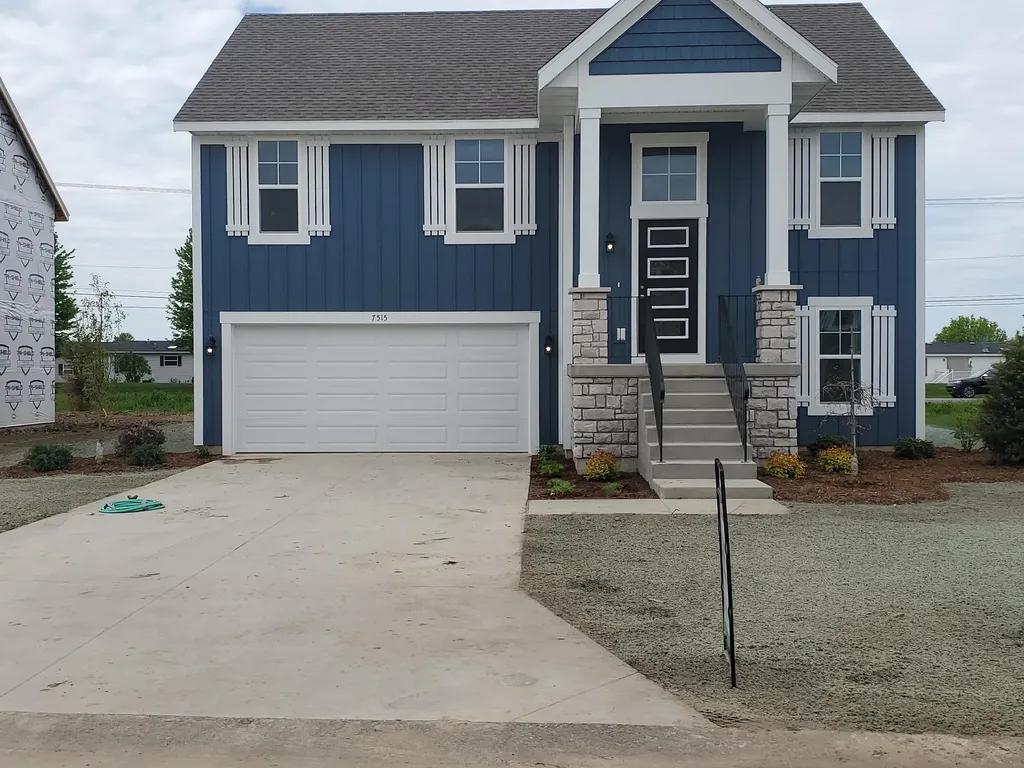 7514 Legend Court Caledonia Township MI 49316