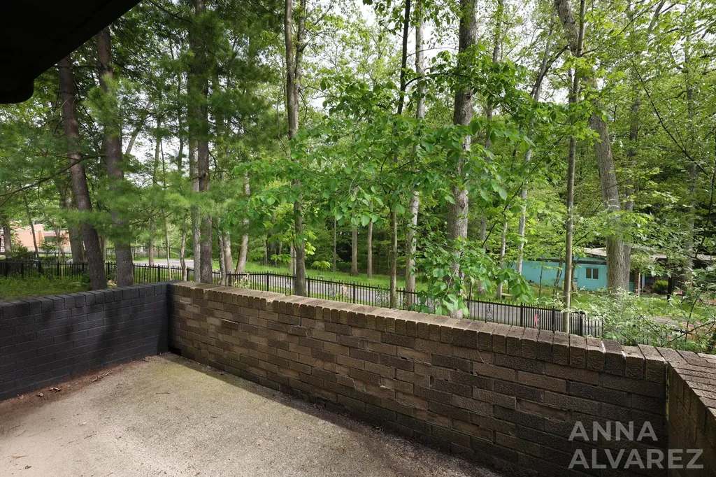 7130 Oakbrook Street SE Cascade Charter Township MI 49546