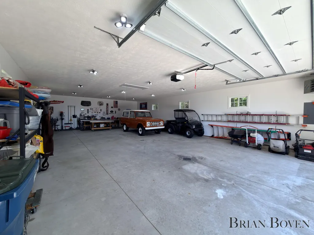 8789 Je NE Be Drive NE Courtland Township MI 49341