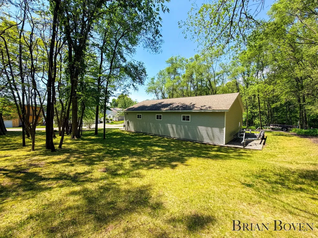 8789 Je NE Be Drive NE Courtland Township MI 49341