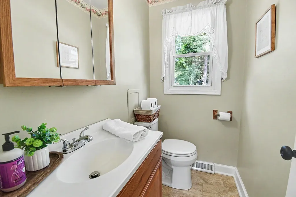 8137 Hearthway Avenue Georgetown Charter Township MI 49428