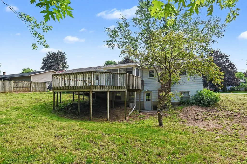 8137 Hearthway Avenue Georgetown Charter Township MI 49428