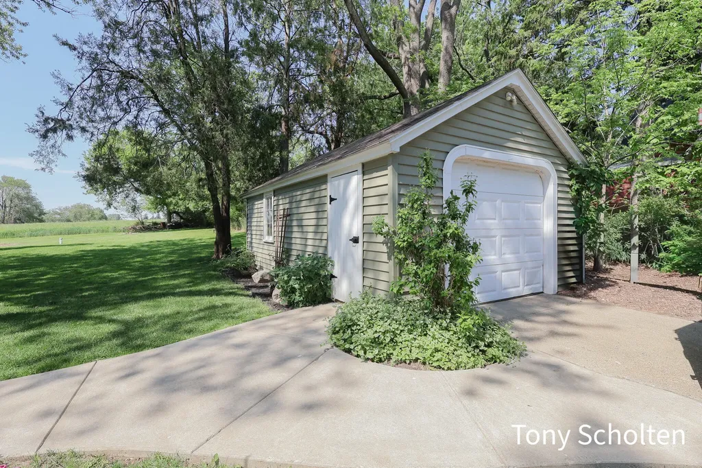 3579 Perry Street Jamestown Charter Township MI 49426