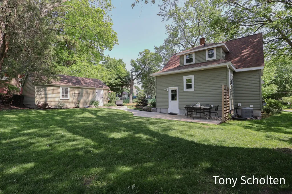 3579 Perry Street Jamestown Charter Township MI 49426